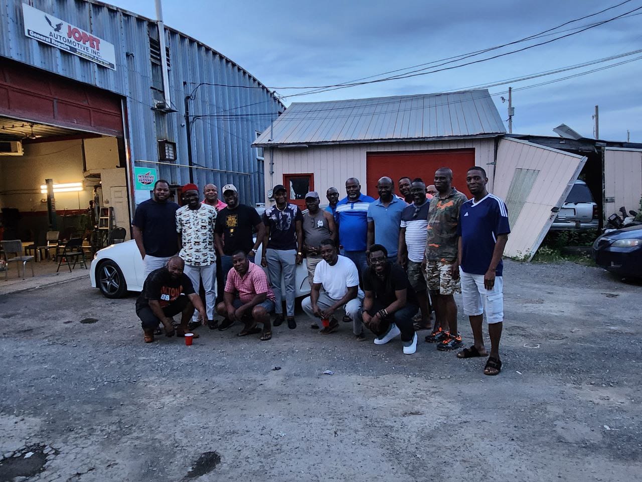 Some members of JOPET and FRIENDS(Aka Onyeaghala nwanne ya),shortly after a meeting in Canada,over the weekend.