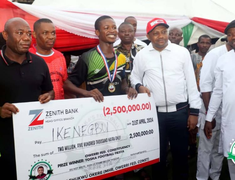 Event marking the end of TOSKA football Fiesta where Ikenegbu team was being presented with Price as winner,held over the weekend.